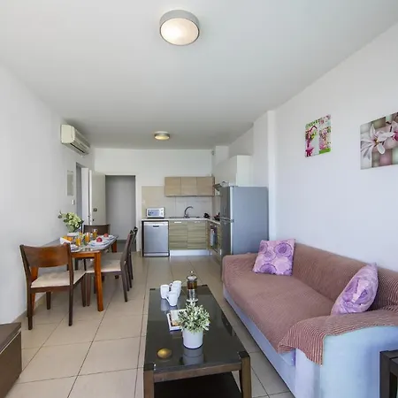 Coralli A 305 Apartment *