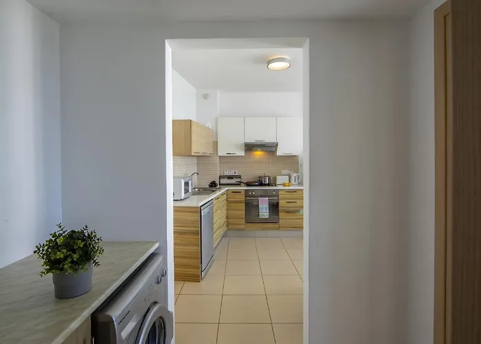 Coralli A 305 דירה